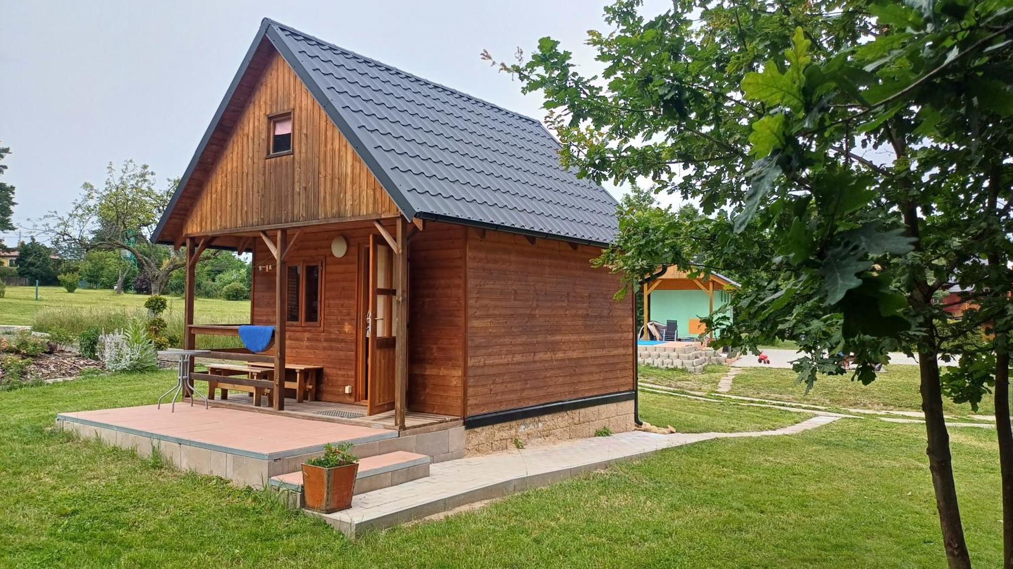 Penzion Slunecno Dobsin Exterior photo